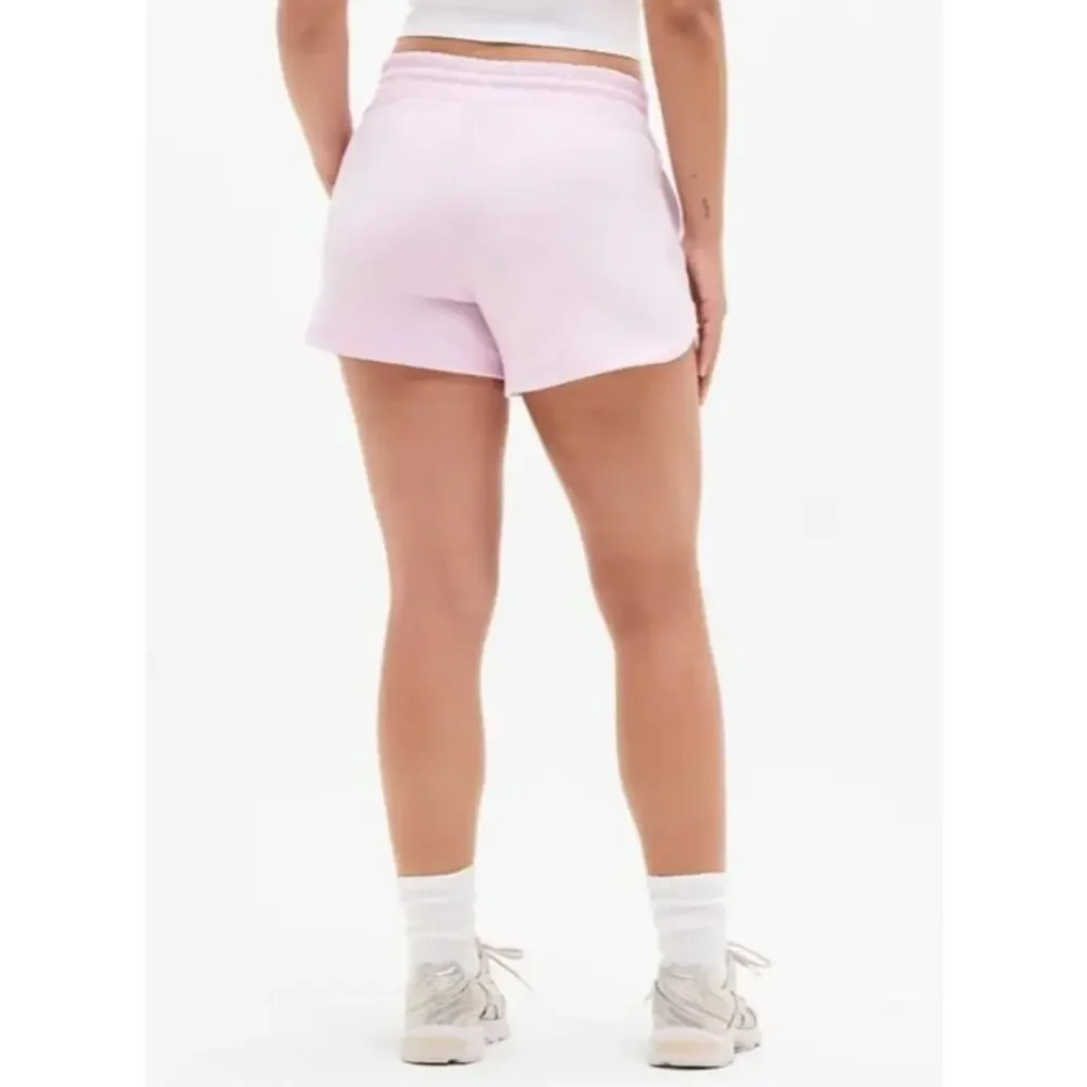 Athleta seasoft shorts
